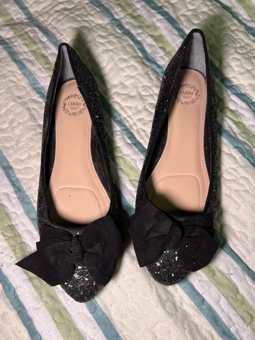 I. Miller Black Glitter Bow Pointed Toe Flats